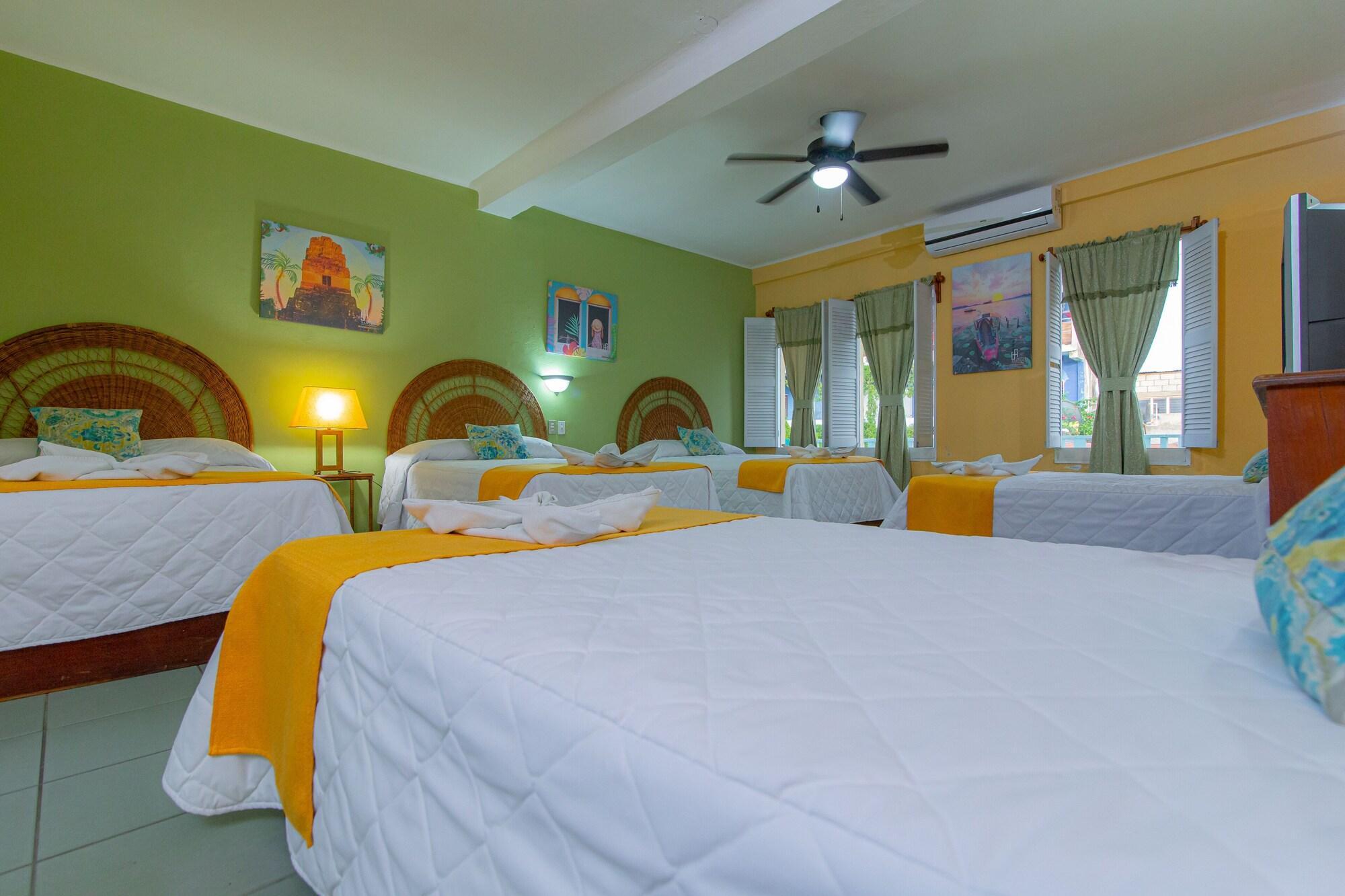 Hotel Flores De Peten Y Restaurante ภายนอก รูปภาพ